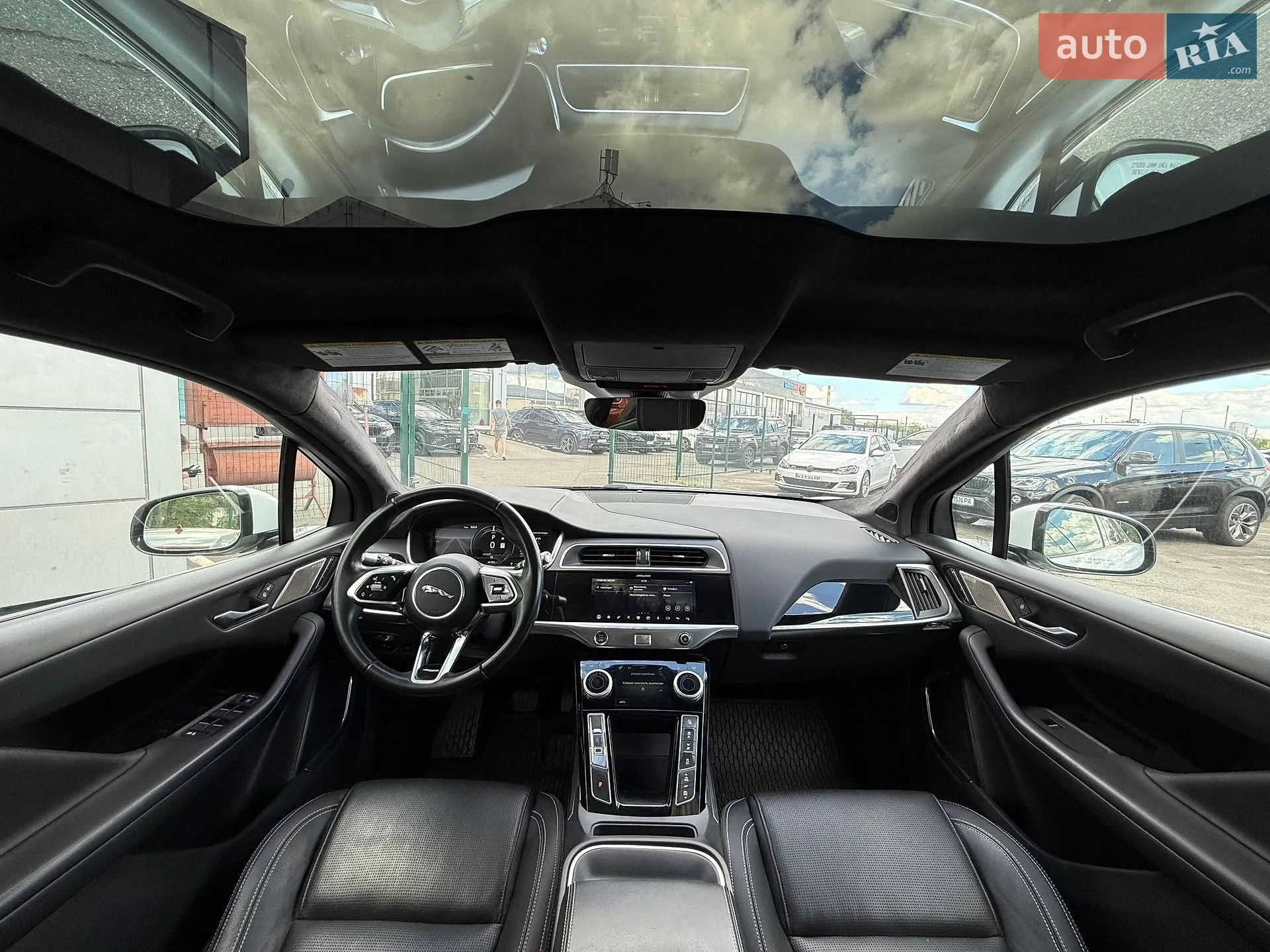 2019 Jaguar I-Pace - мініатюра 9