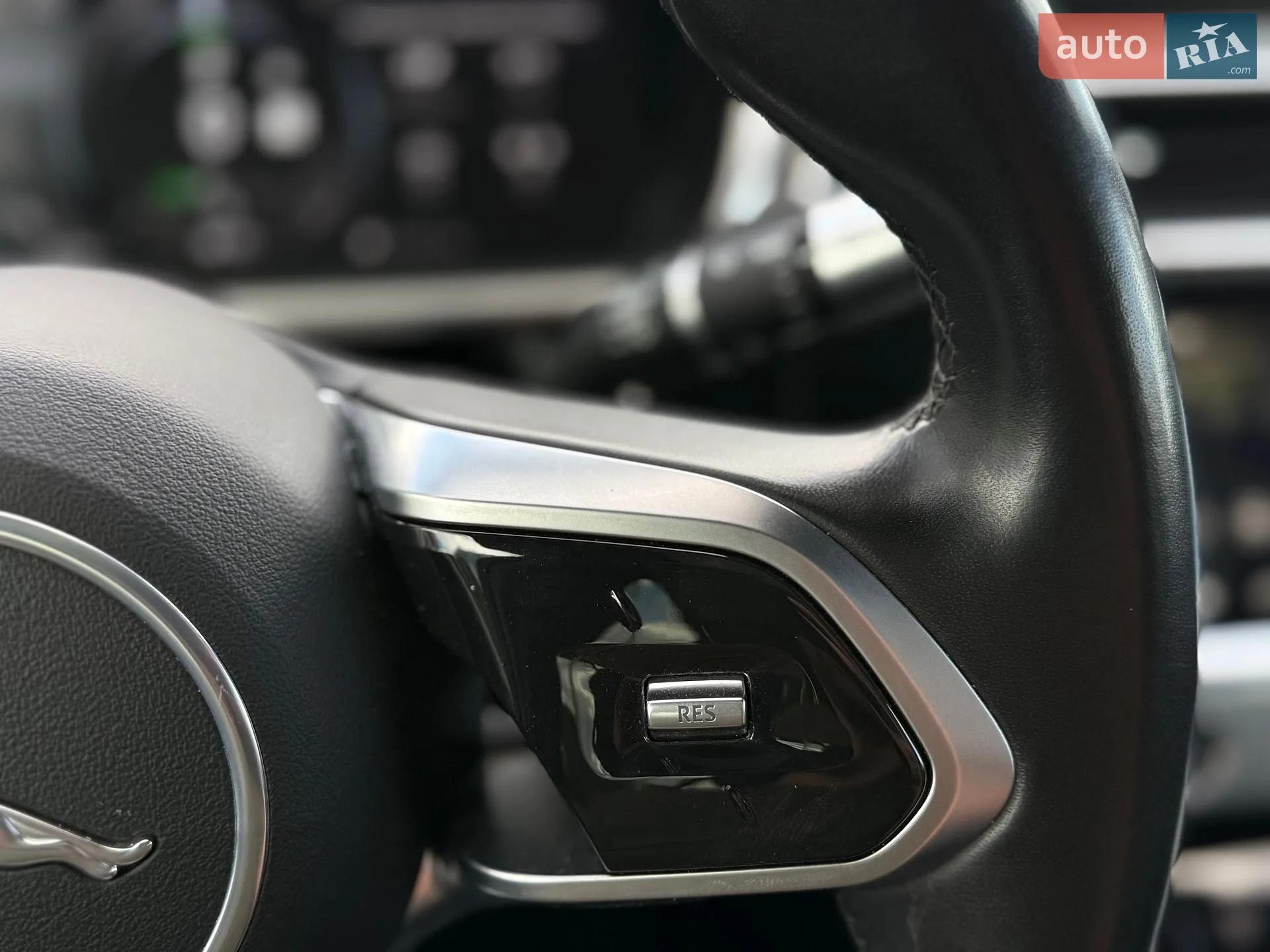 2019 Jaguar I-Pace - мініатюра 27