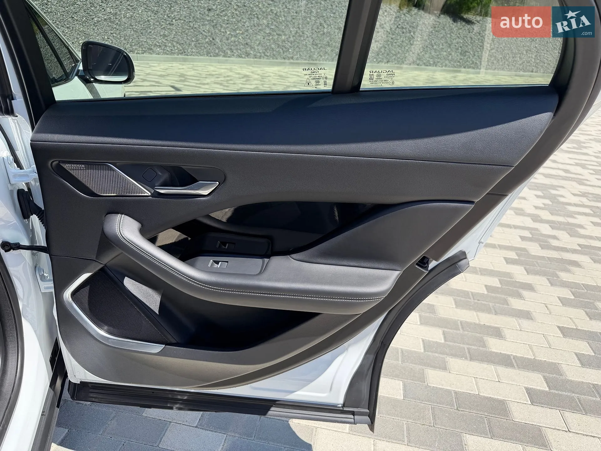 2021 Jaguar I-Pace - мініатюра 35