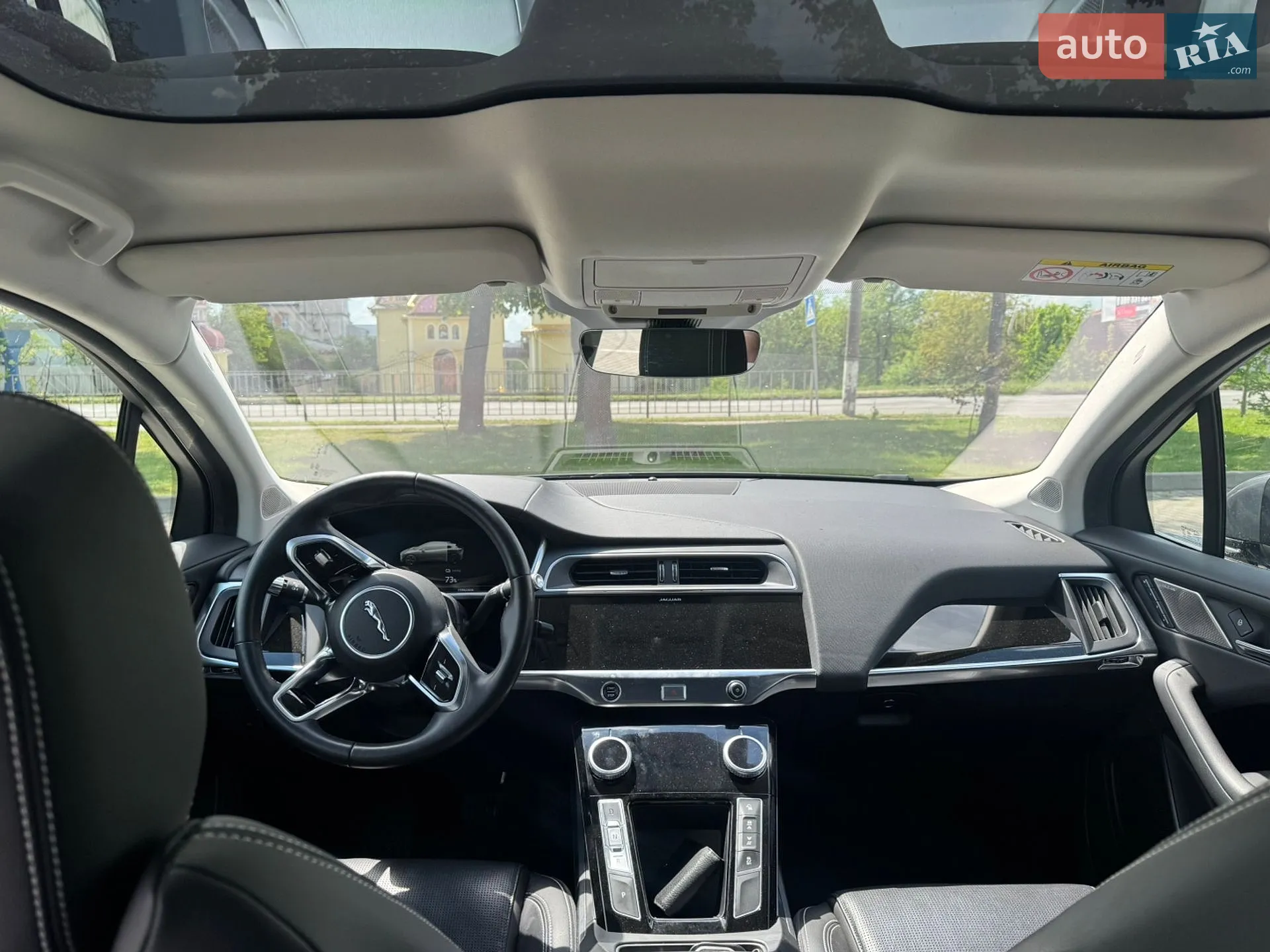 2019 Jaguar I-Pace - мініатюра 29