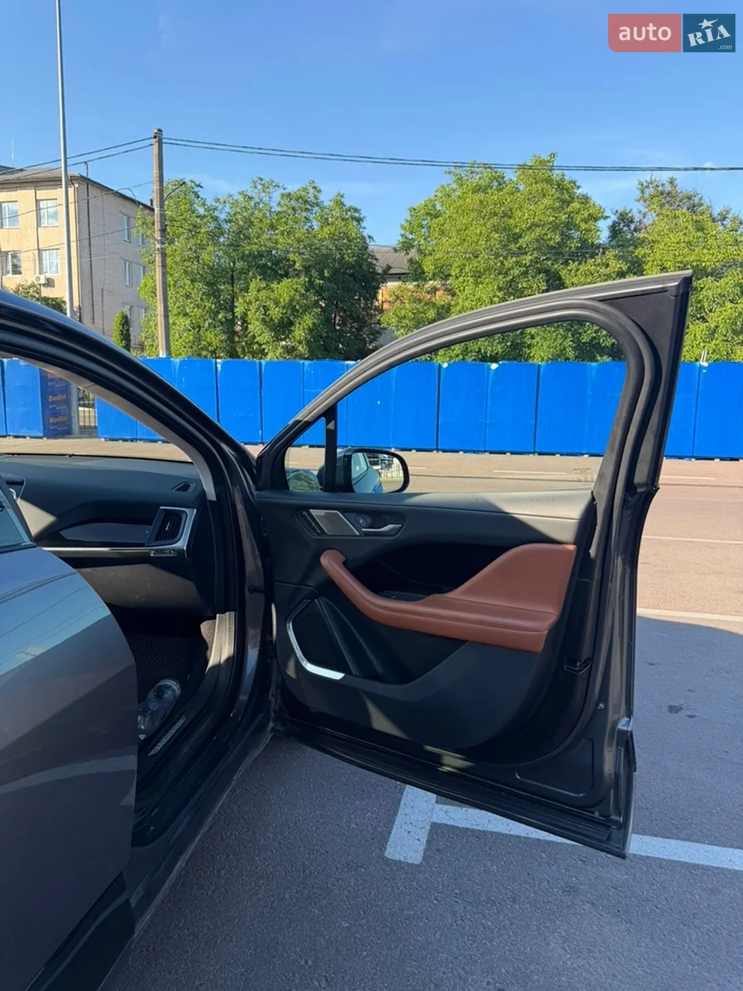 2019 Jaguar I-Pace - мініатюра 30