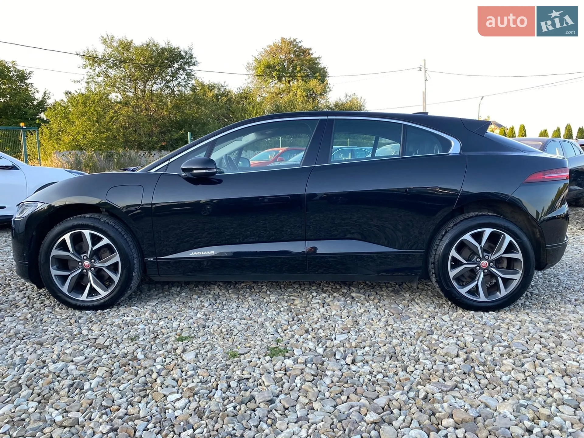 2019 Jaguar I-Pace - мініатюра 16