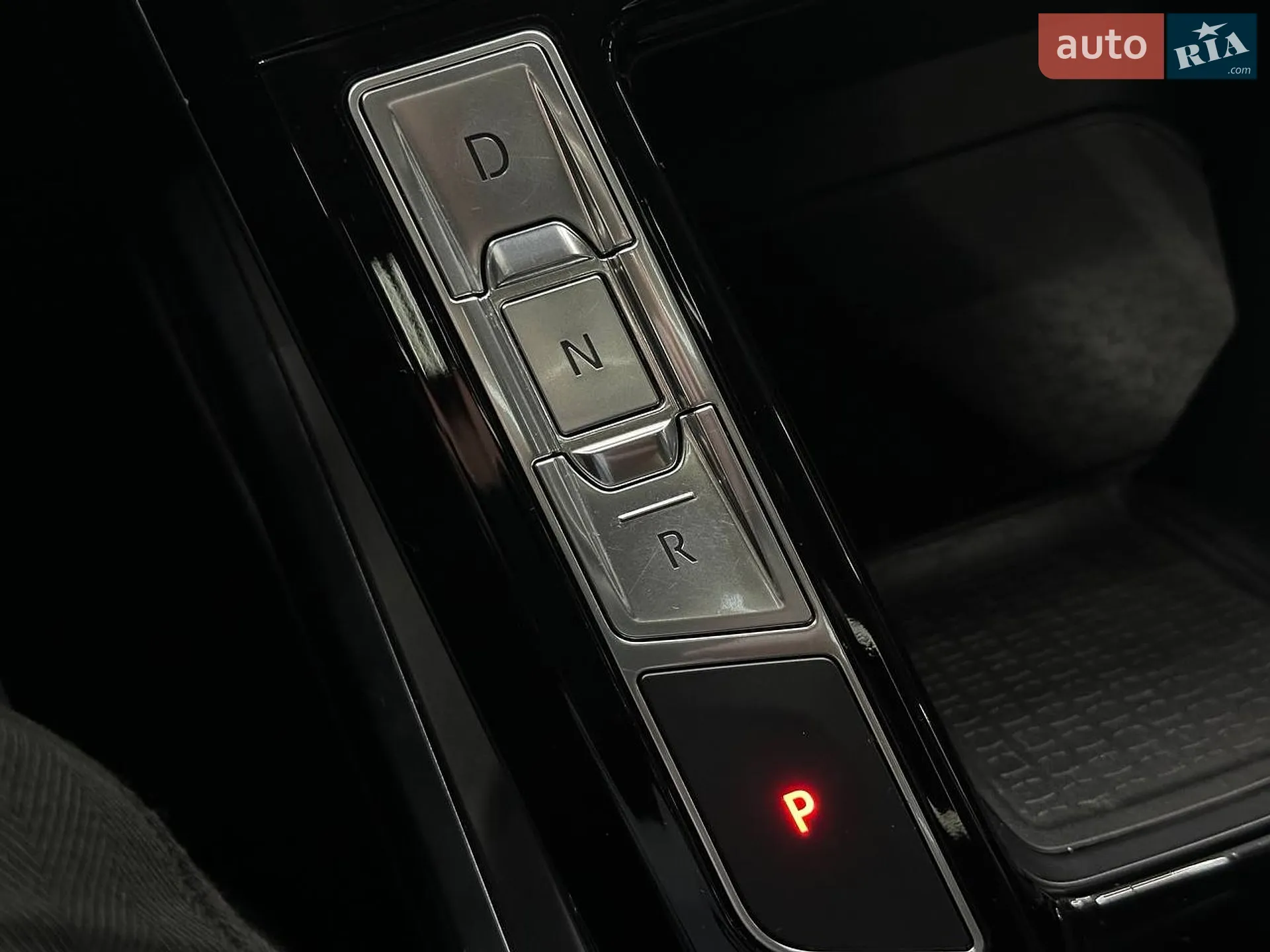 2019 Jaguar I-Pace - мініатюра 29