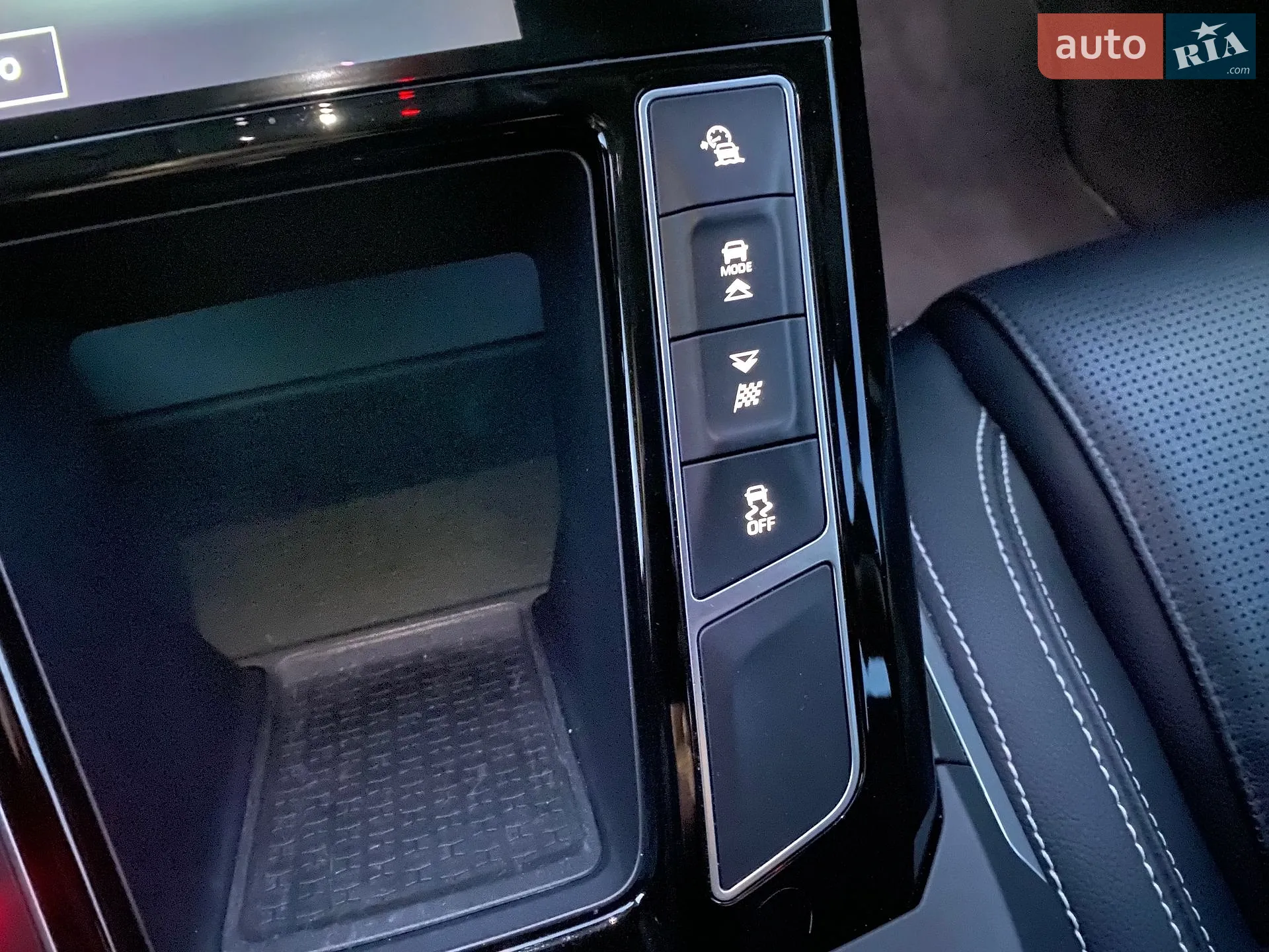 2019 Jaguar I-Pace - мініатюра 61