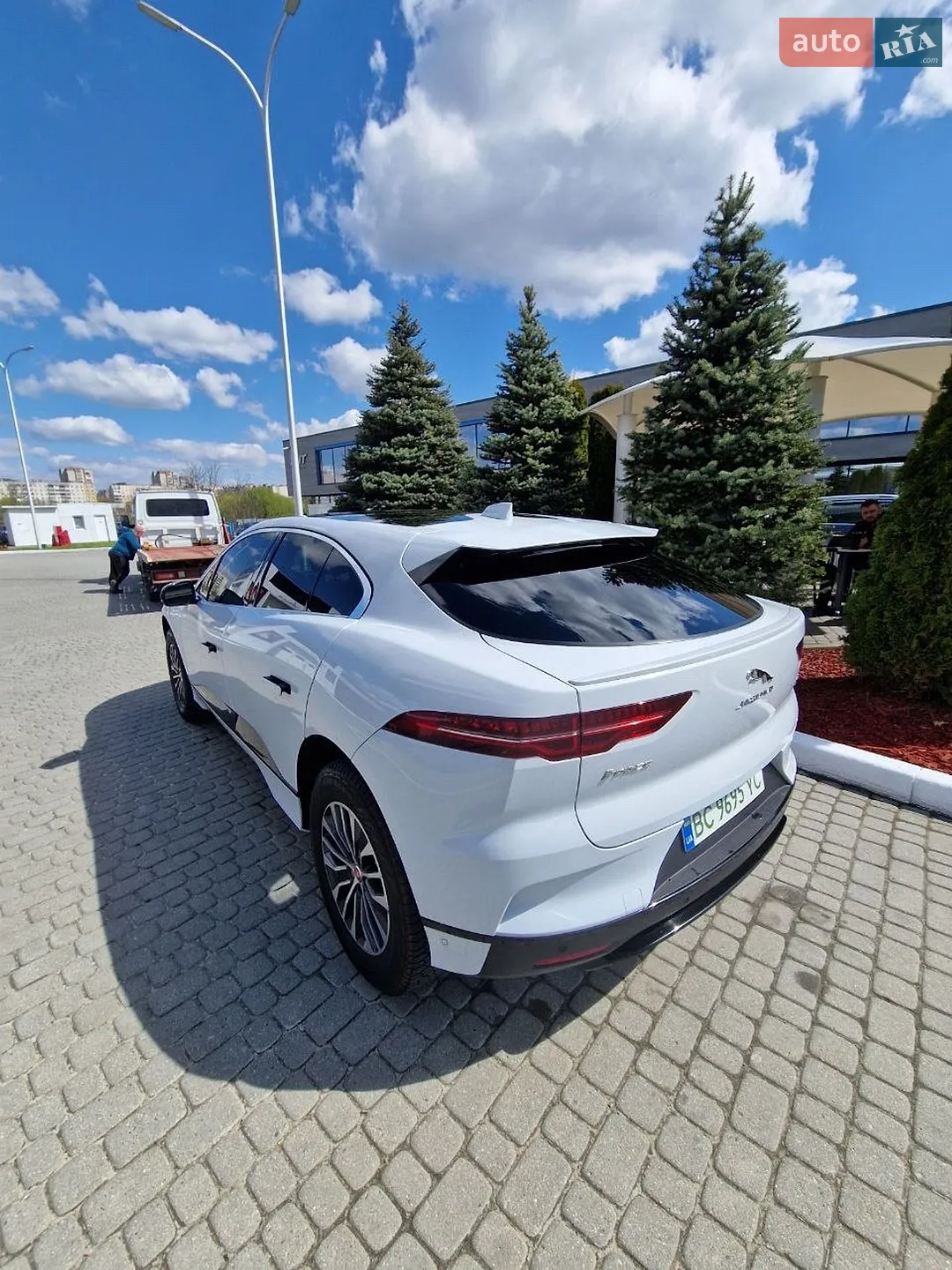 2019 Jaguar I-Pace - мініатюра 18