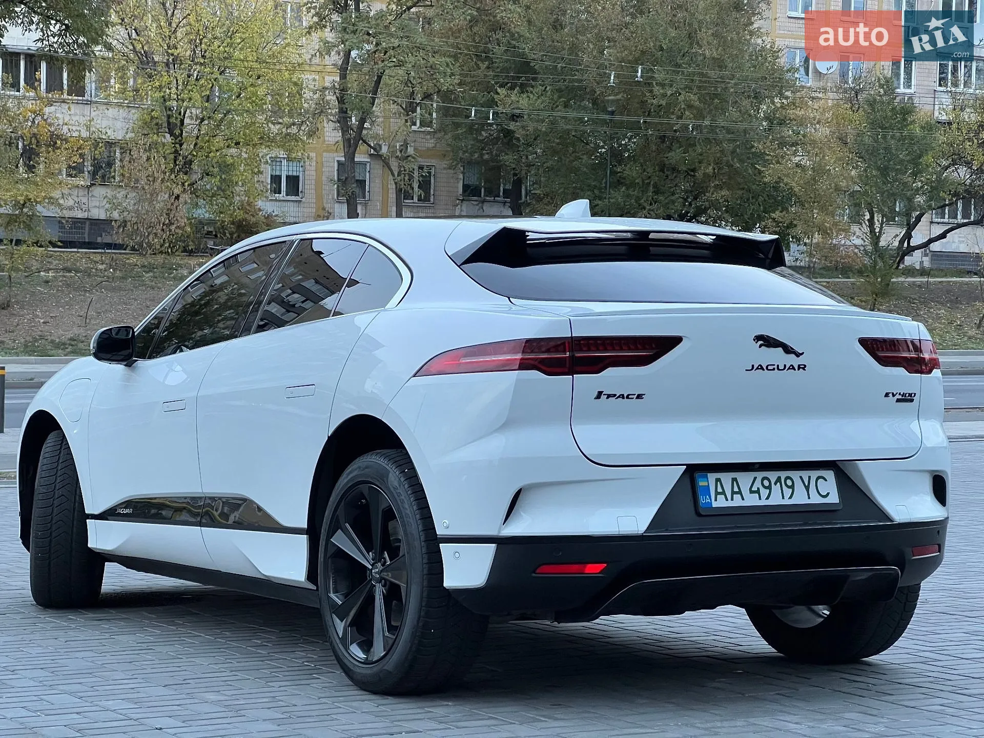 2019 Jaguar I-Pace - мініатюра 4