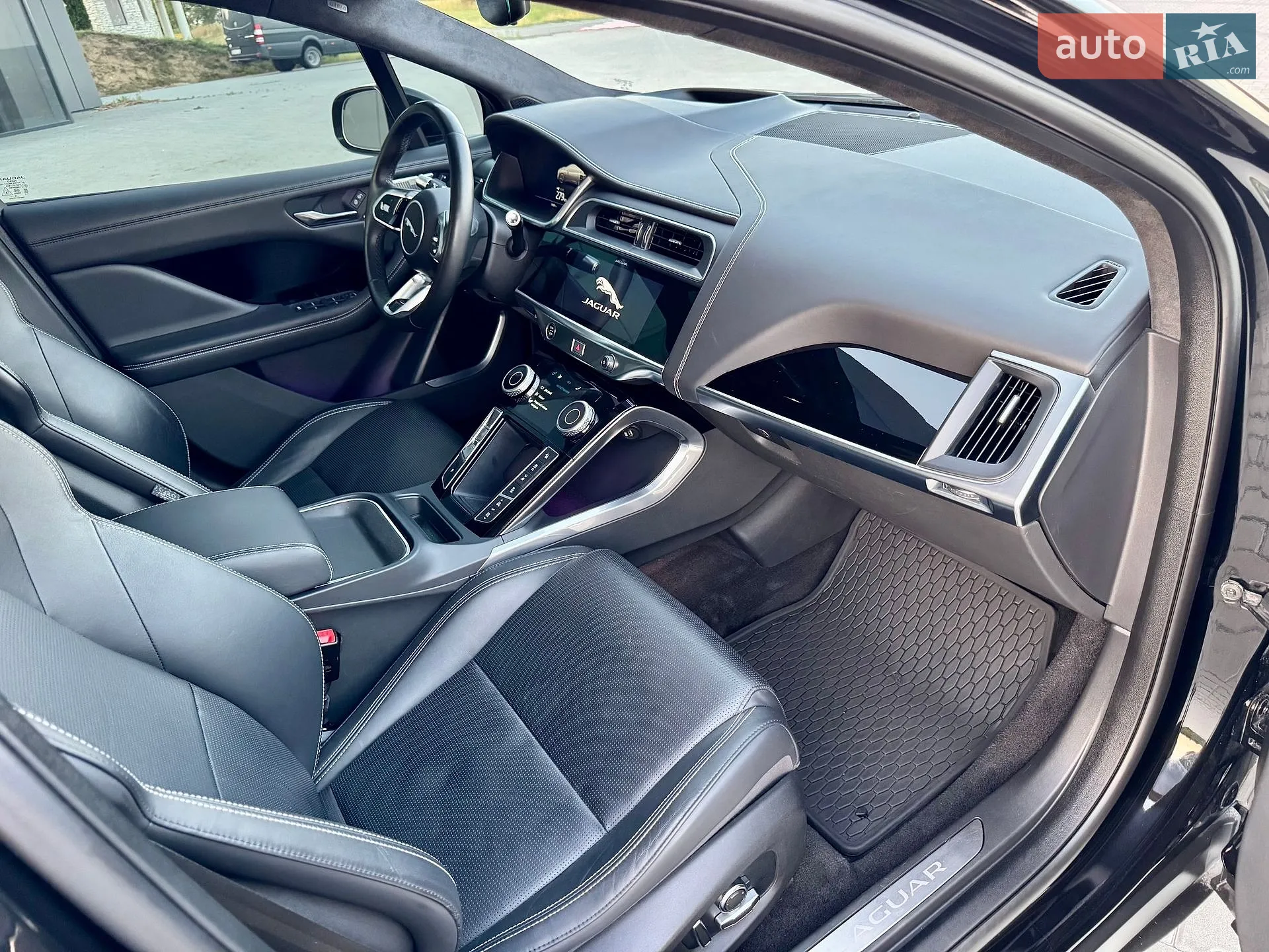 2019 Jaguar I-Pace - мініатюра 36