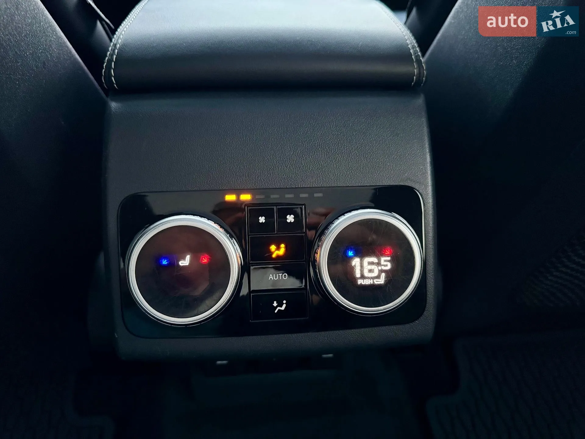 2019 Jaguar I-Pace - мініатюра 47