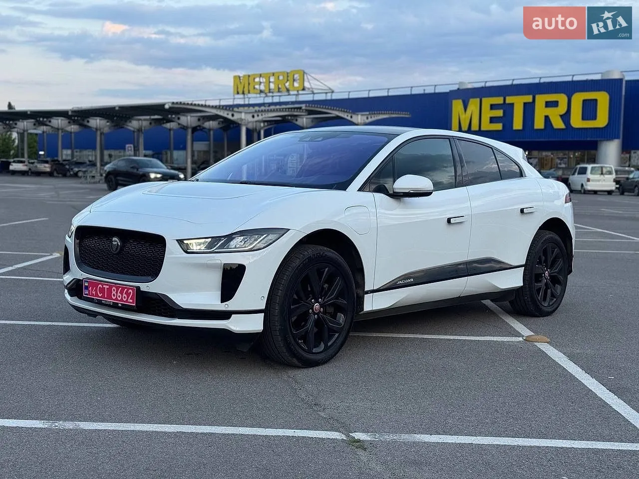 2019 Jaguar I-Pace - мініатюра 2