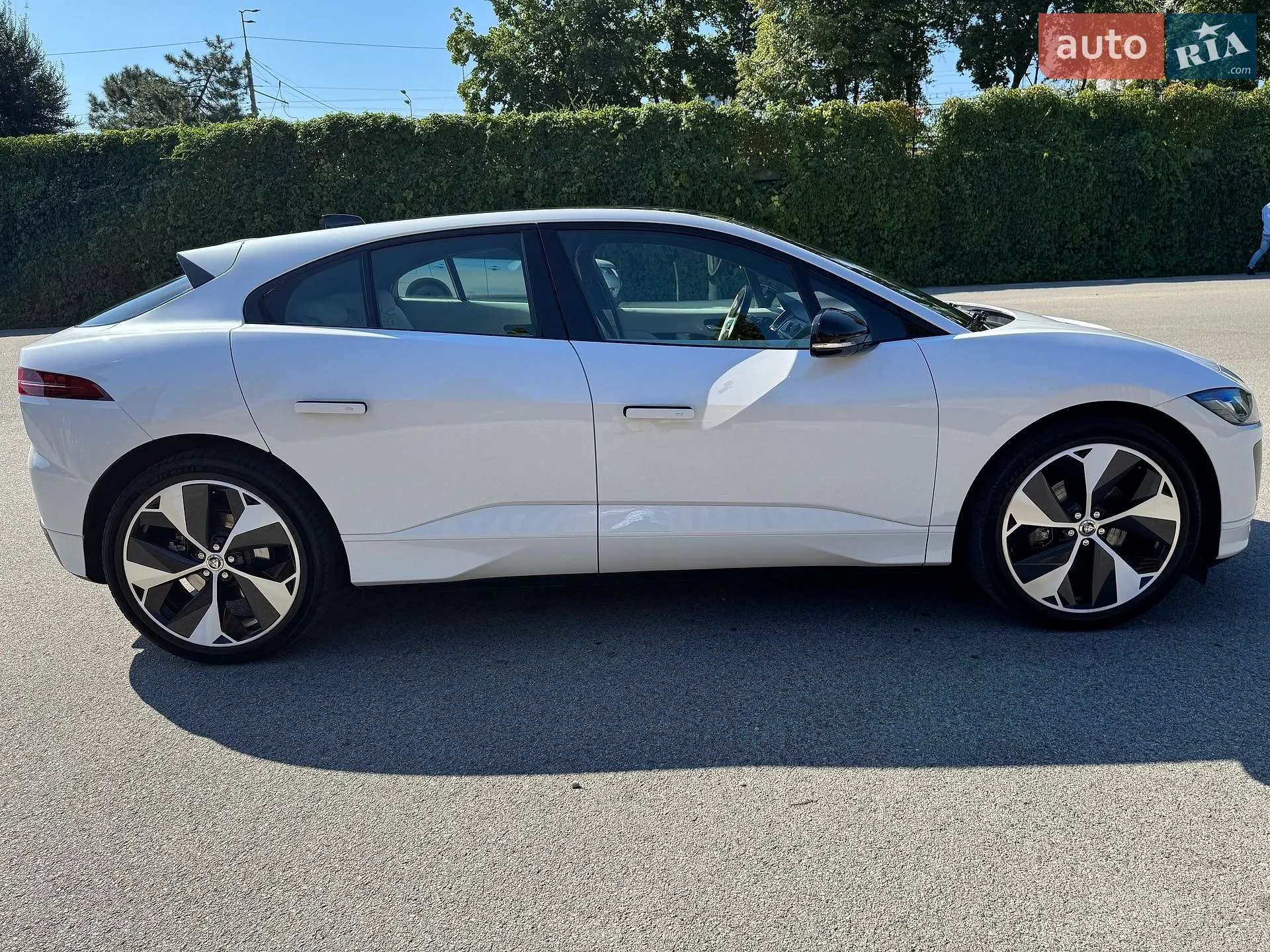 2023 Jaguar I-Pace - мініатюра 3