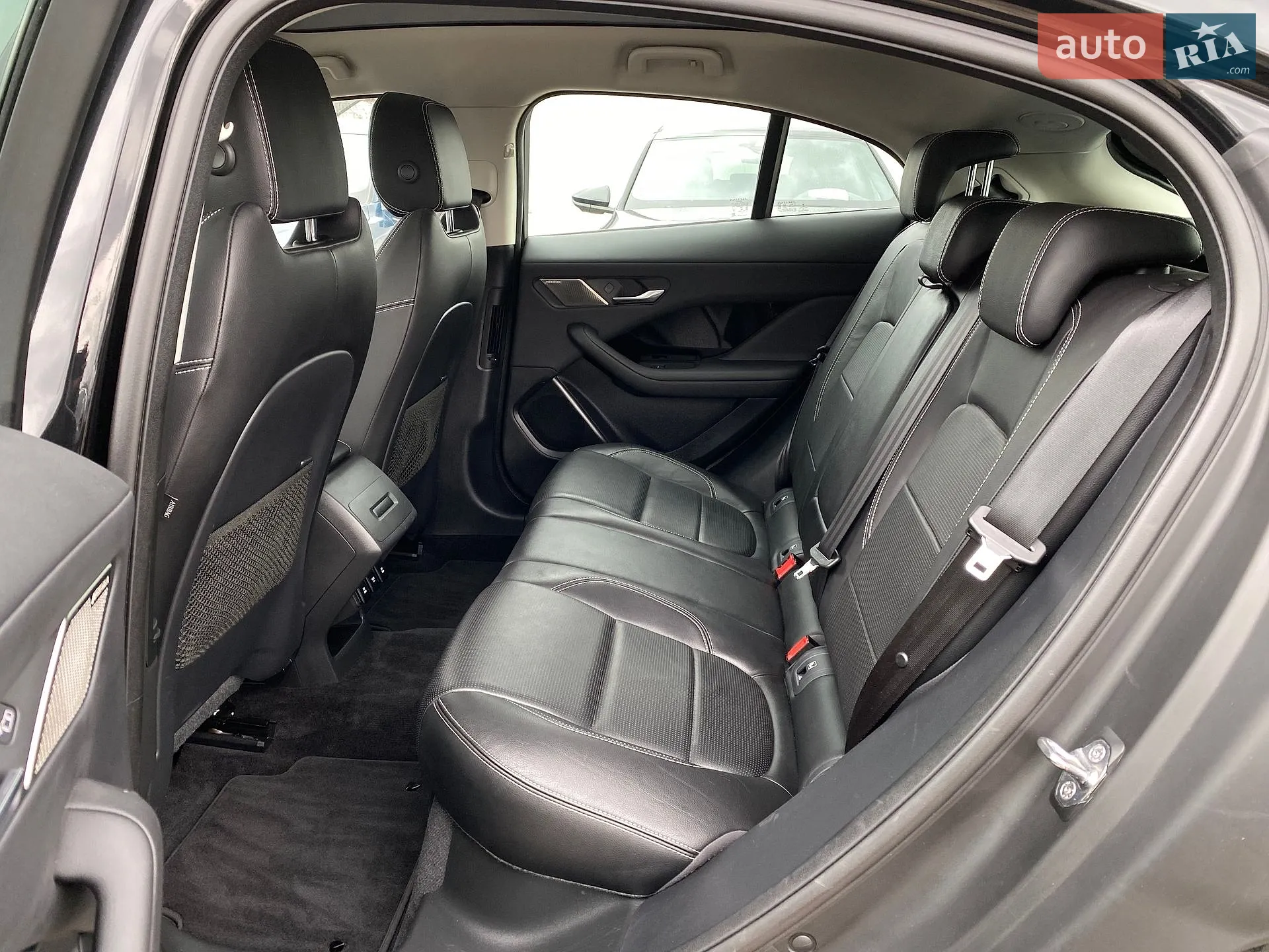 2019 Jaguar I-Pace - мініатюра 74