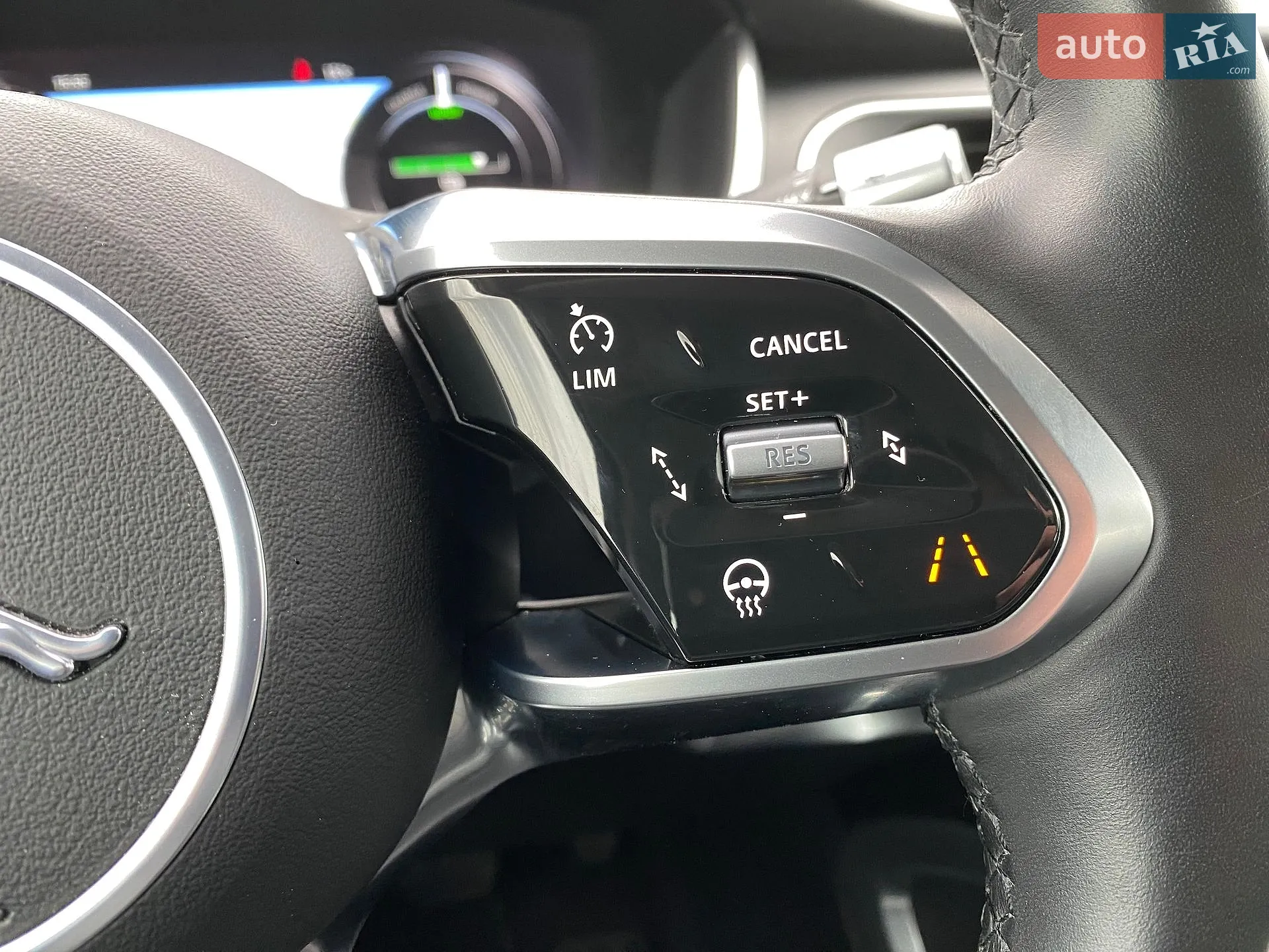 2019 Jaguar I-Pace - мініатюра 7