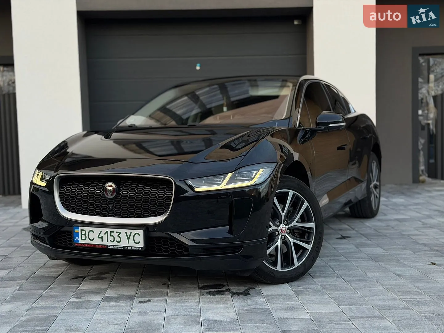 2019 Jaguar I-Pace - мініатюра 2