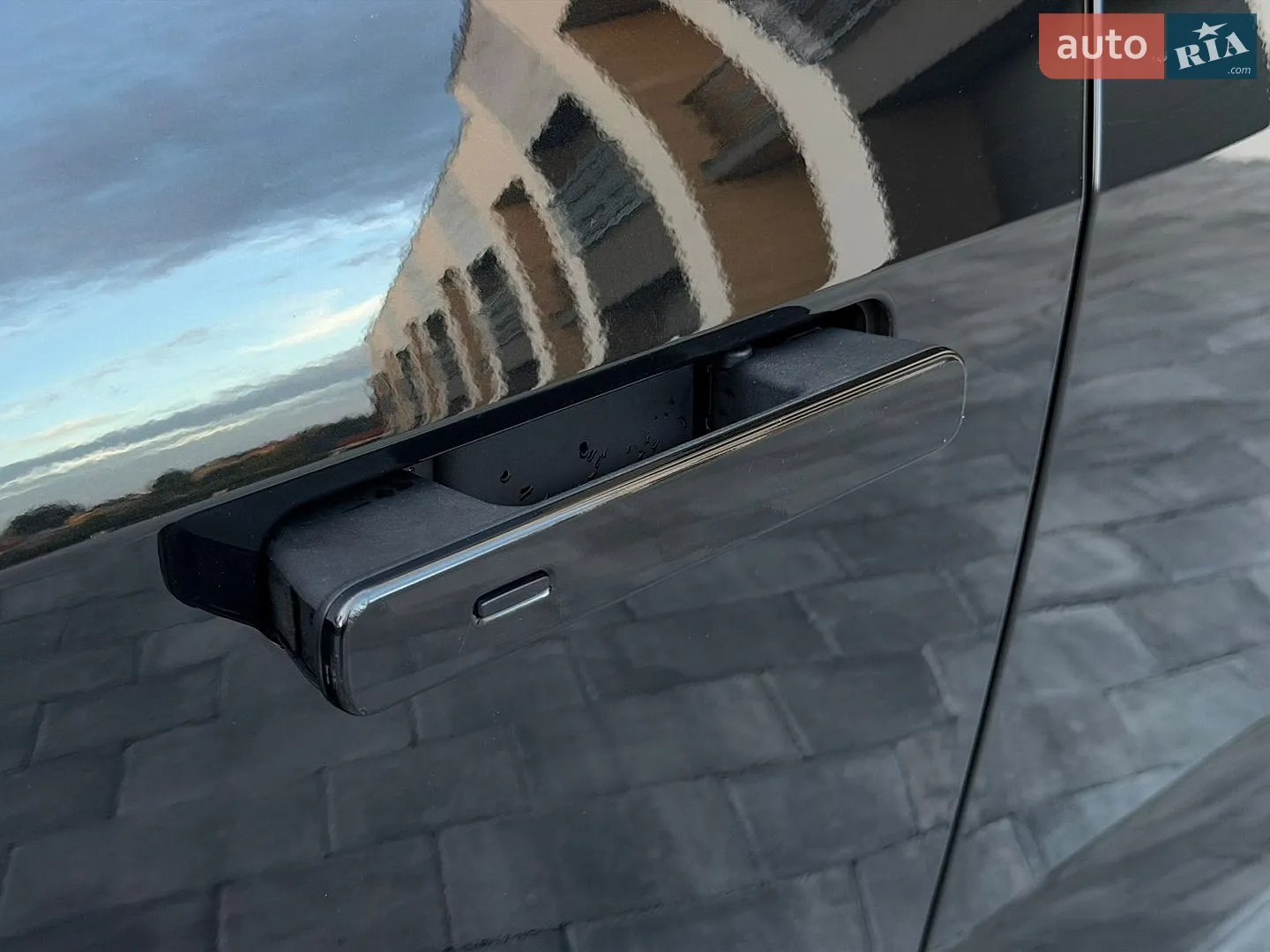 2019 Jaguar I-Pace - мініатюра 10