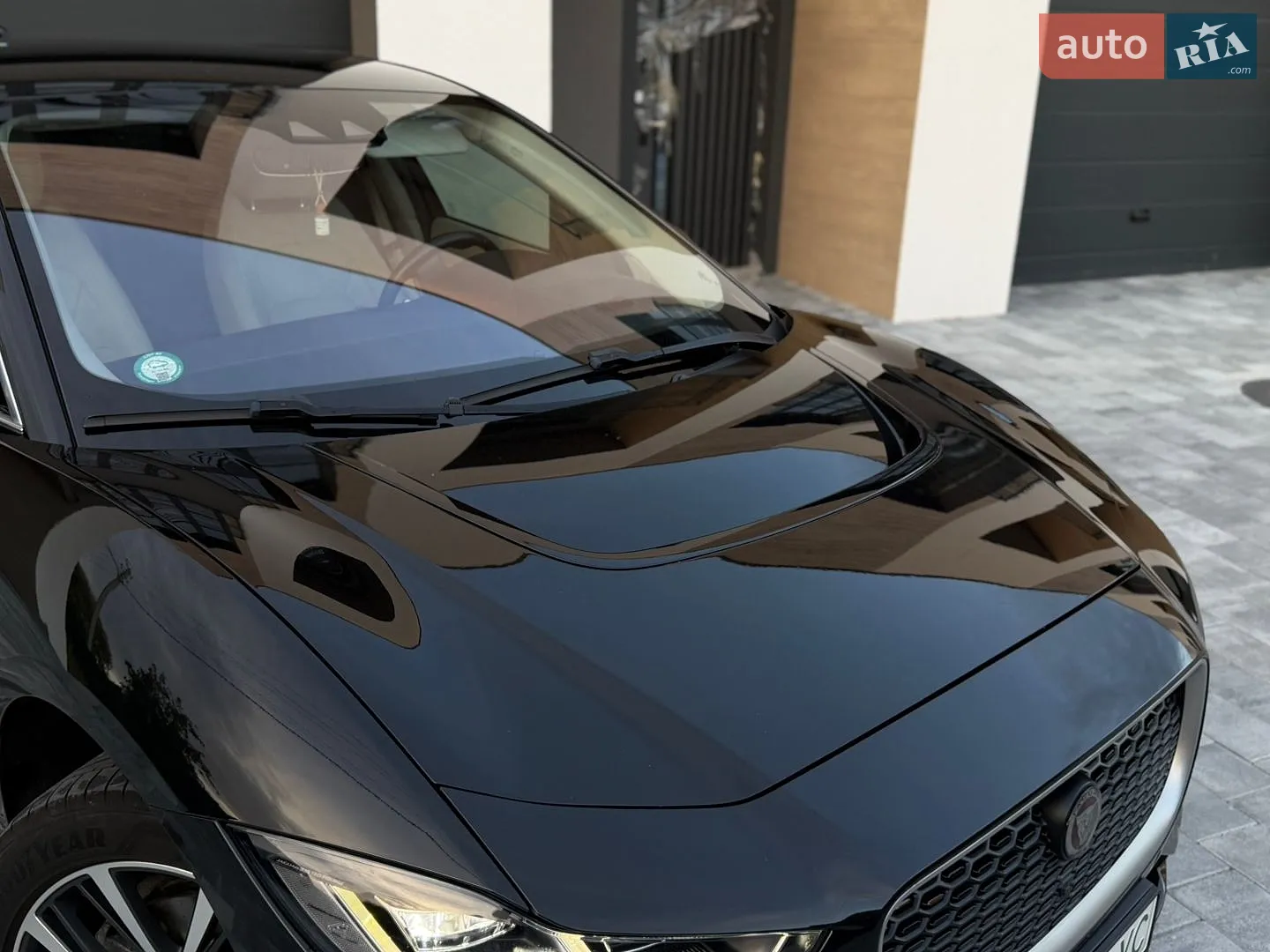 2019 Jaguar I-Pace - мініатюра 14