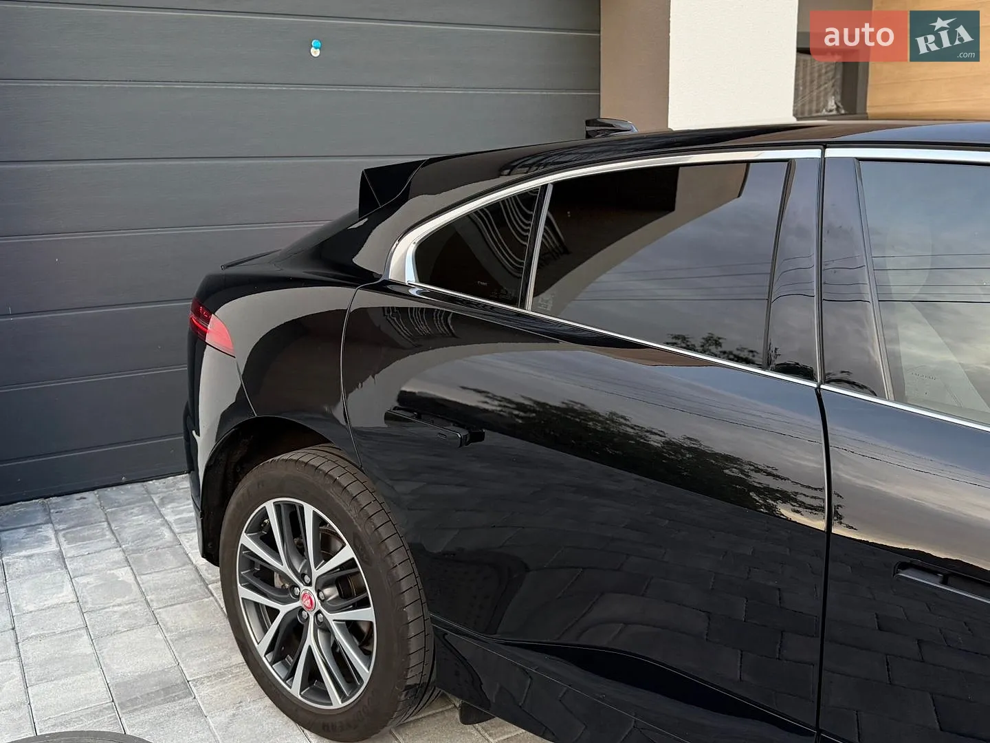 2019 Jaguar I-Pace - мініатюра 25