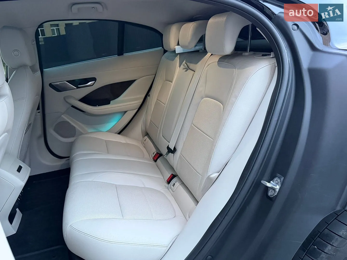 2019 Jaguar I-Pace - мініатюра 58