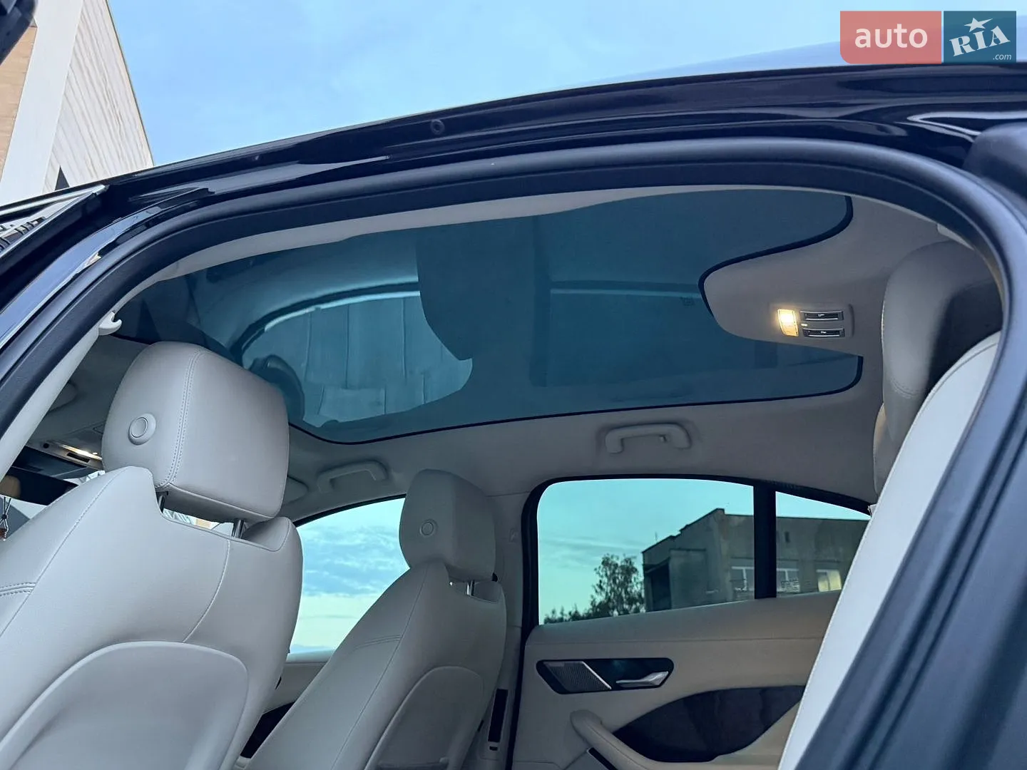 2019 Jaguar I-Pace - мініатюра 60