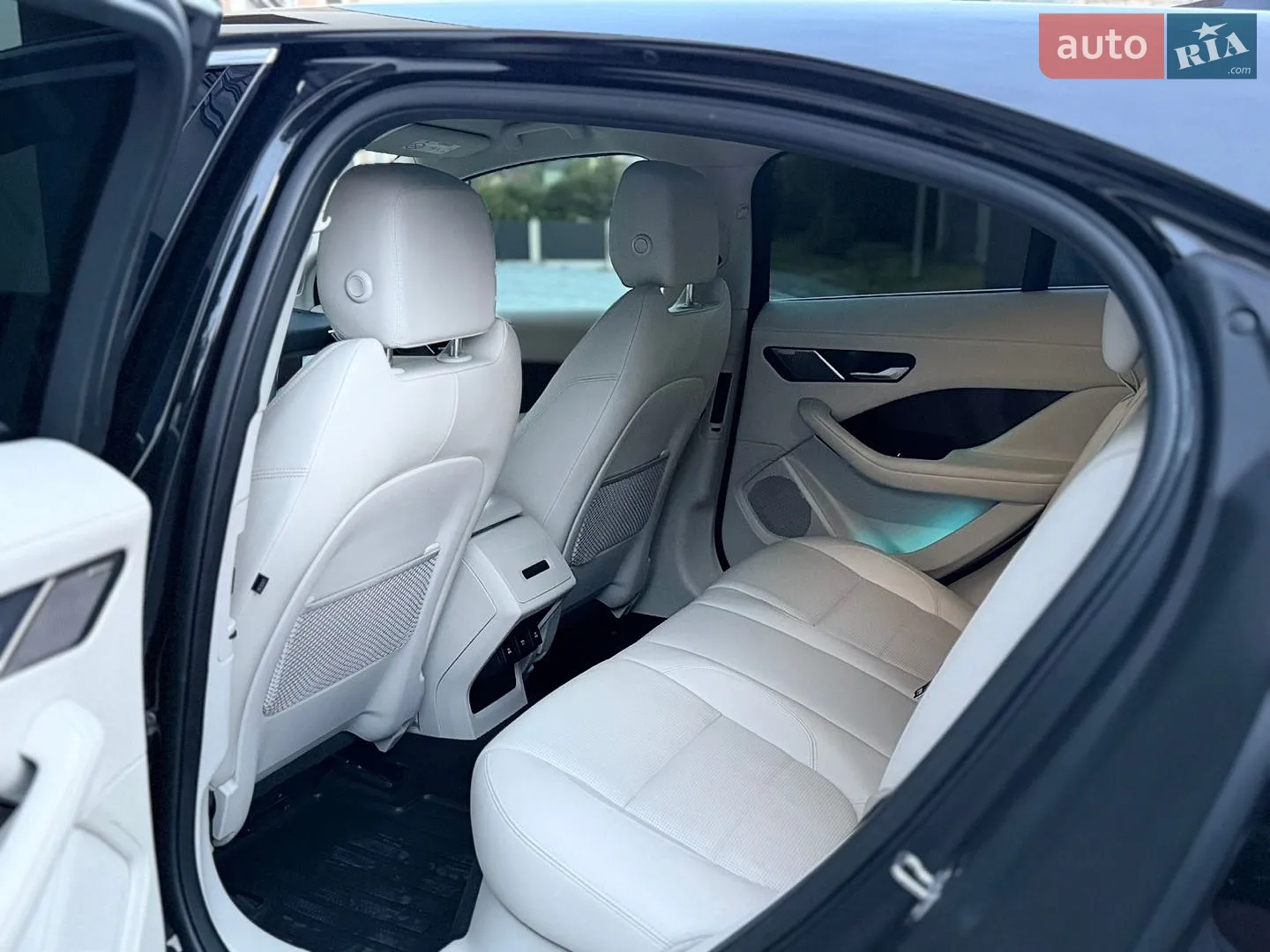 2019 Jaguar I-Pace - мініатюра 66