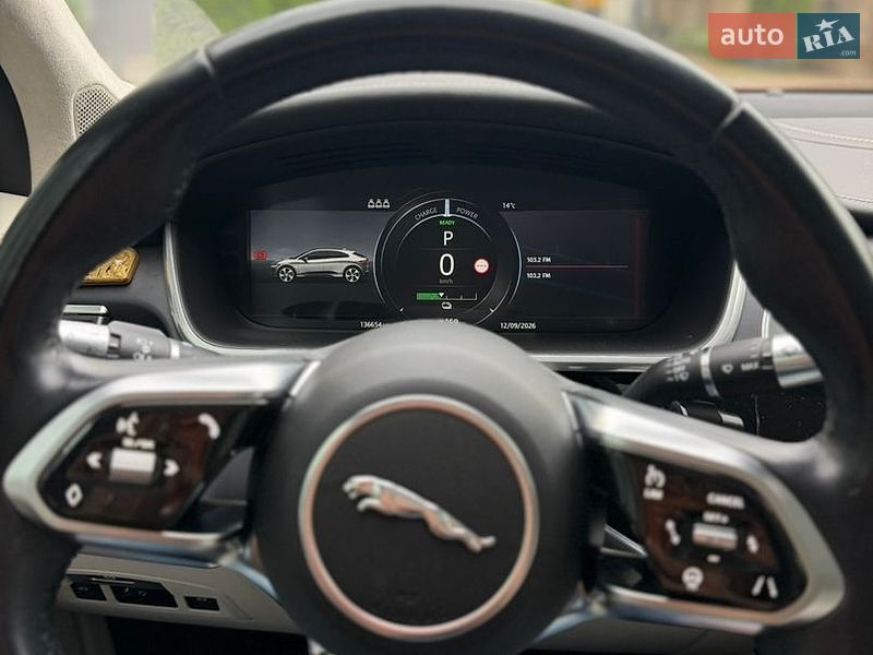 Позашляховик / Кросовер Jaguar I-Pace 2018 в Чернівцях