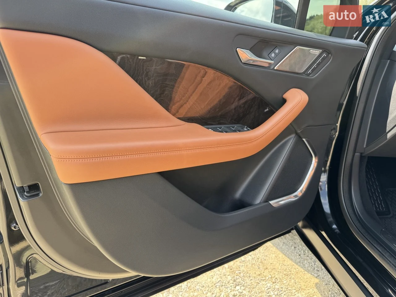 2020 Jaguar I-Pace - мініатюра 26