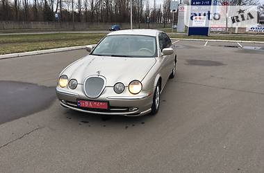 Седан Jaguar S-Type 2001 в Киеве