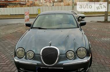 Седан Jaguar S-Type 2001 в Виннице