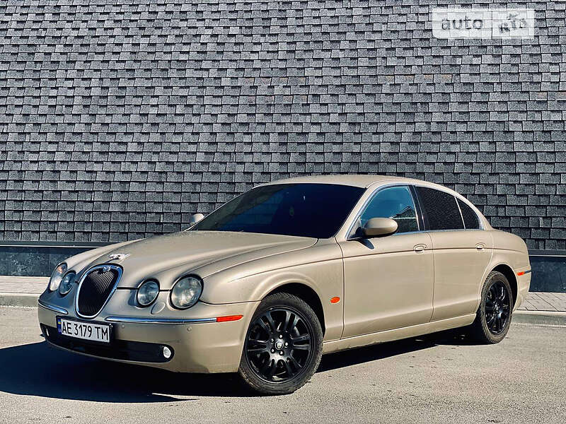 Седан Jaguar S-Type 2005 в Днепре