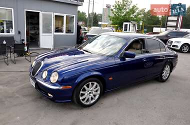 Седан Jaguar S-Type 2001 в Львові
