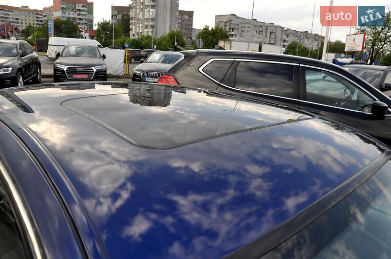 Седан Jaguar S-Type 2001 в Львові
