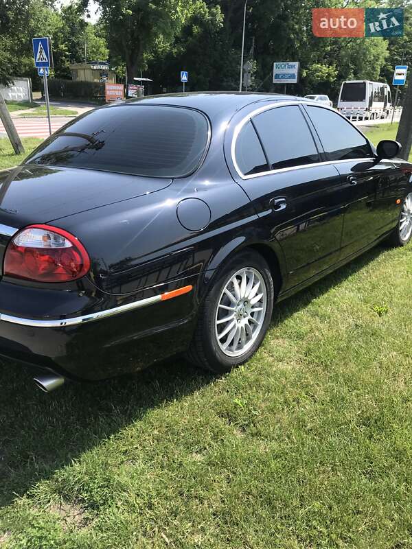 Седан Jaguar S-Type 2006 в Владимире