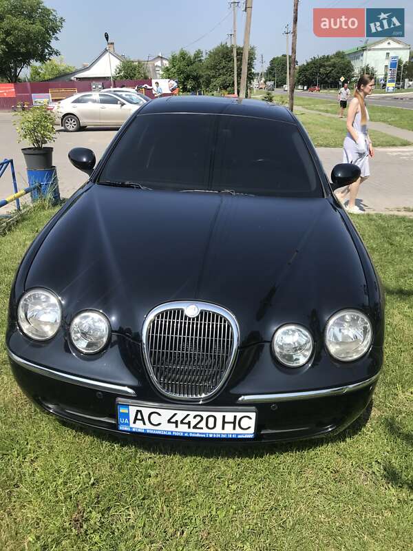 Седан Jaguar S-Type 2006 в Владимире