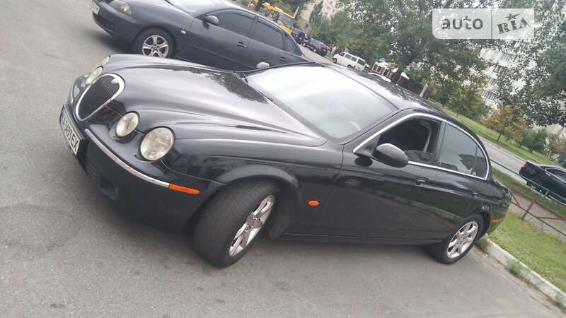 Седан Jaguar S-Type 2005 в Киеве