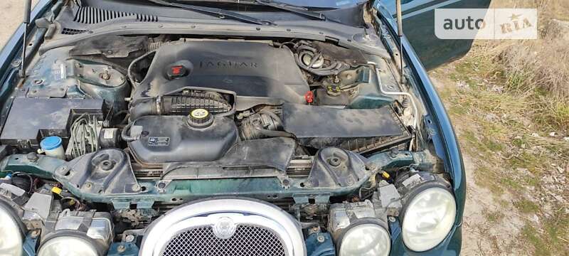 Седан Jaguar S-Type 2004 в Запоріжжі