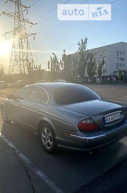 Седан Jaguar S-Type 2001 в Киеве