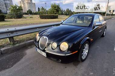 Седан Jaguar S-Type 2006 в Киеве