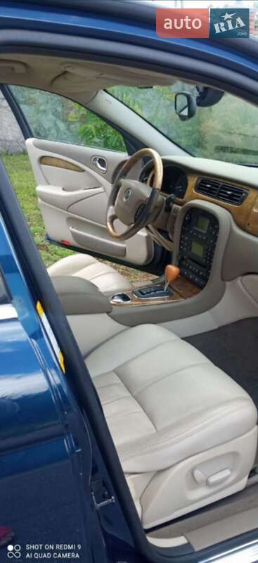 Седан Jaguar S-Type 2002 в Кременчуге