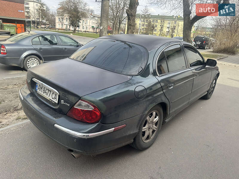 Седан Jaguar S-Type 2000 в Житомире