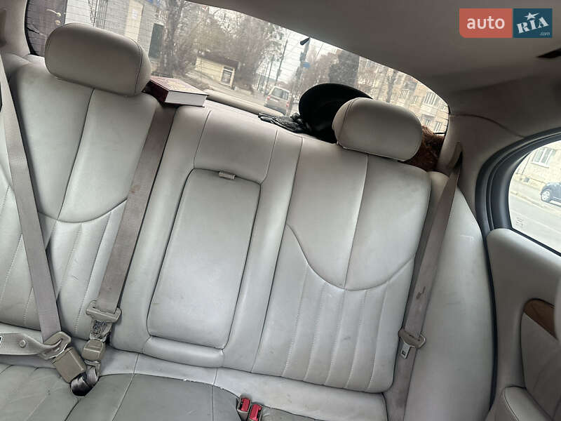 Седан Jaguar S-Type 2000 в Житомире