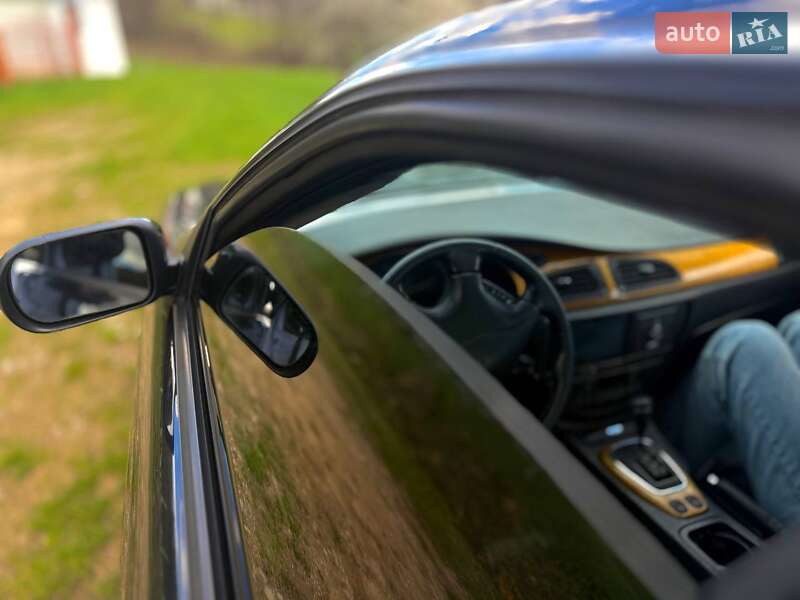 Седан Jaguar S-Type 2000 в Солотвине