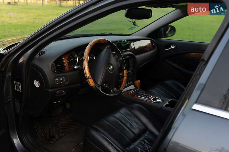 Седан Jaguar S-Type 2006 в Житомире