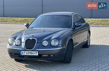 Седан Jaguar S-Type 2005 в 