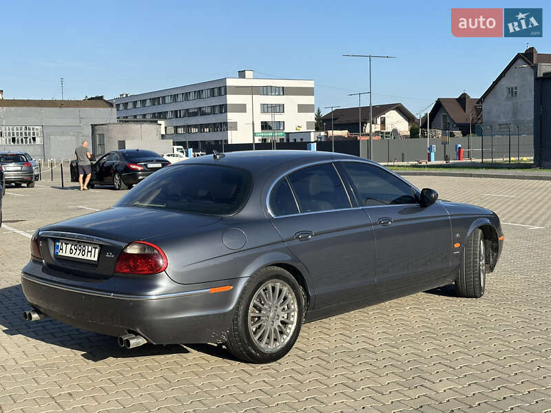 Седан Jaguar S-Type 2005 в Ивано-Франковске