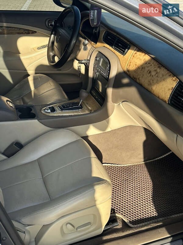 Седан Jaguar S-Type 2005 в Ивано-Франковске