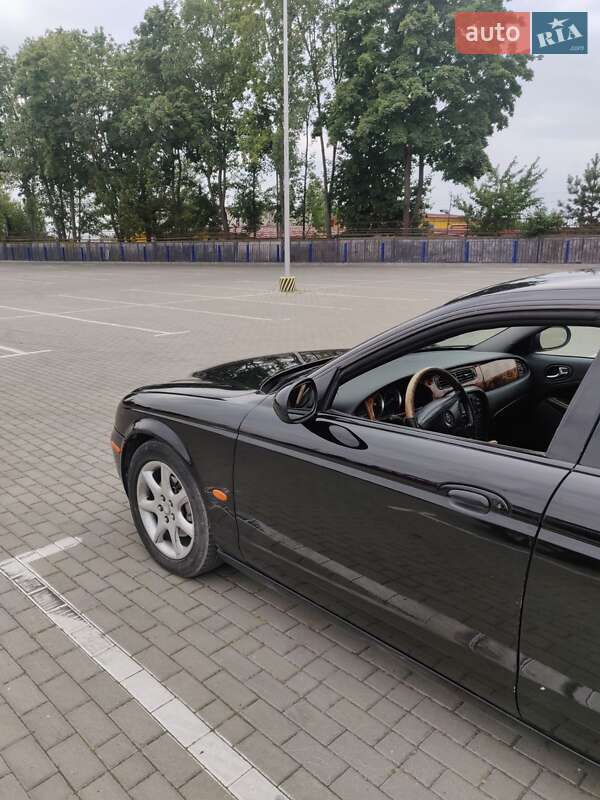 Седан Jaguar S-Type 2004 в Тернополе
