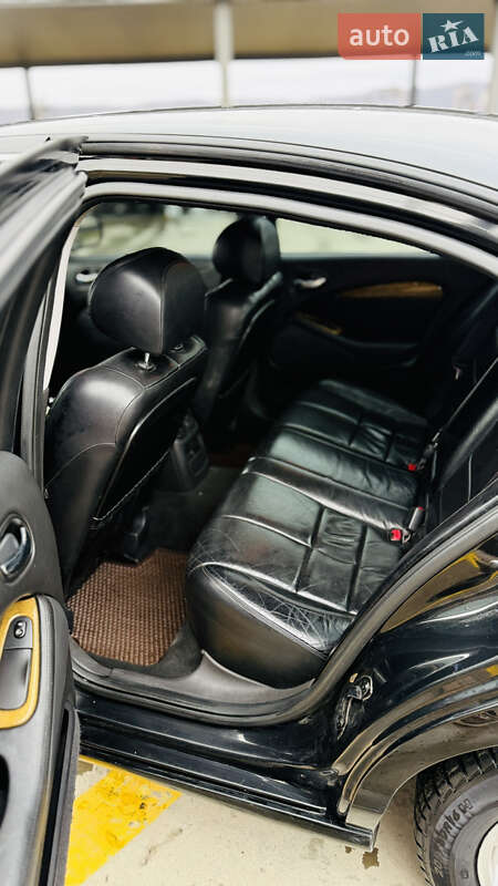 Седан Jaguar S-Type 2000 в Солотвине