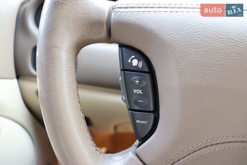 Седан Jaguar S-Type 2006 в Львове