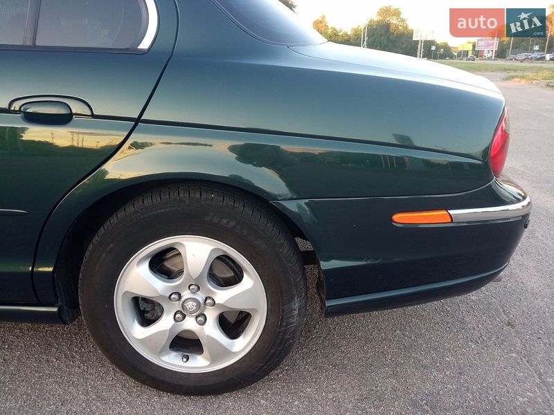Седан Jaguar S-Type 2000 в Кропивницком