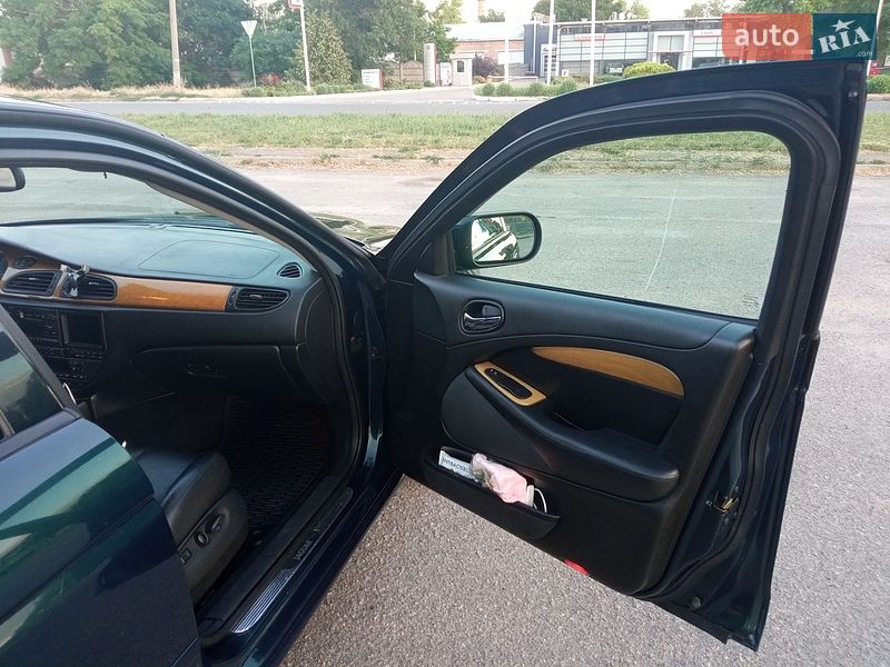 Седан Jaguar S-Type 2000 в Кропивницком