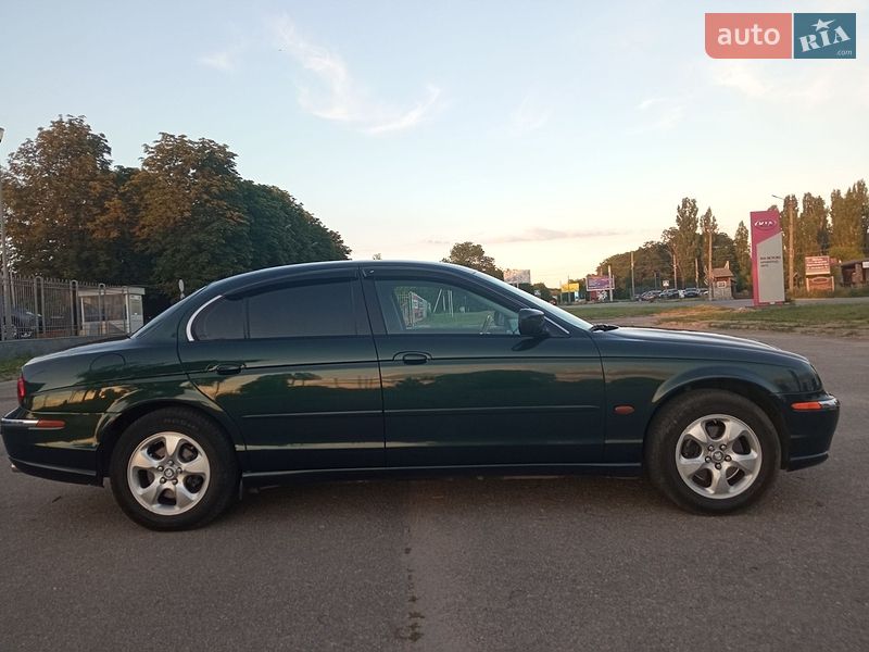Седан Jaguar S-Type 2000 в Кропивницком